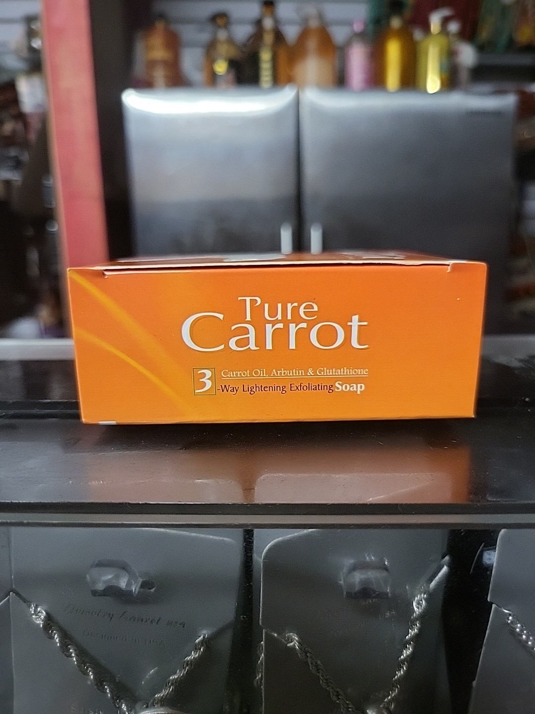 Pure carrot CArrot soap. ALL SKIN TYPE. Super ecclaircissant soap. 190g