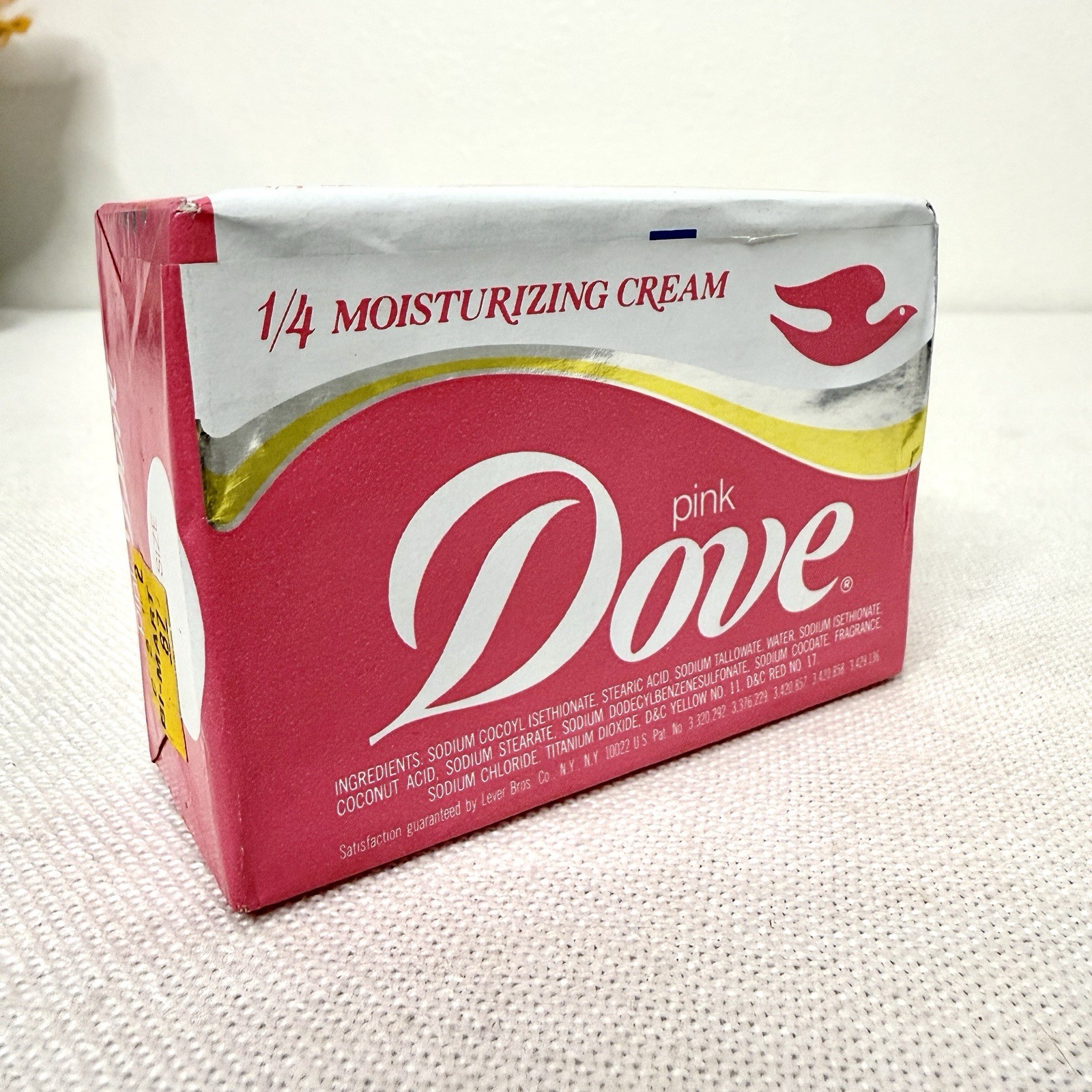 Vintage Pink Dove Soap 1/4 Moisturizing Cream 4.75 oz Bath Size New Old Stock