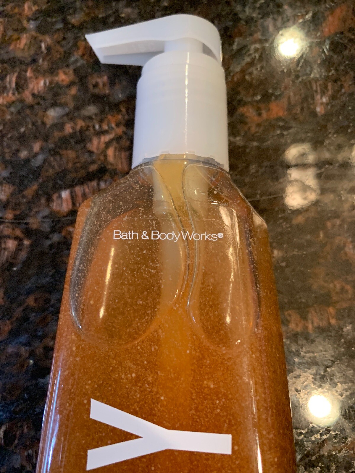 Bath & Body Works Summer Vanillas Berry FS New 8 FL Oz 236mL NEW