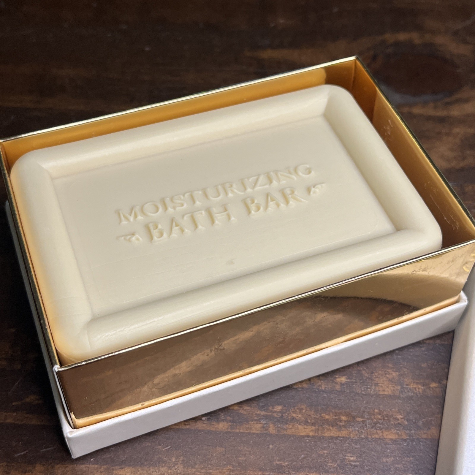 moisturizing bath bar honey almond 12 ounce Made In The USA