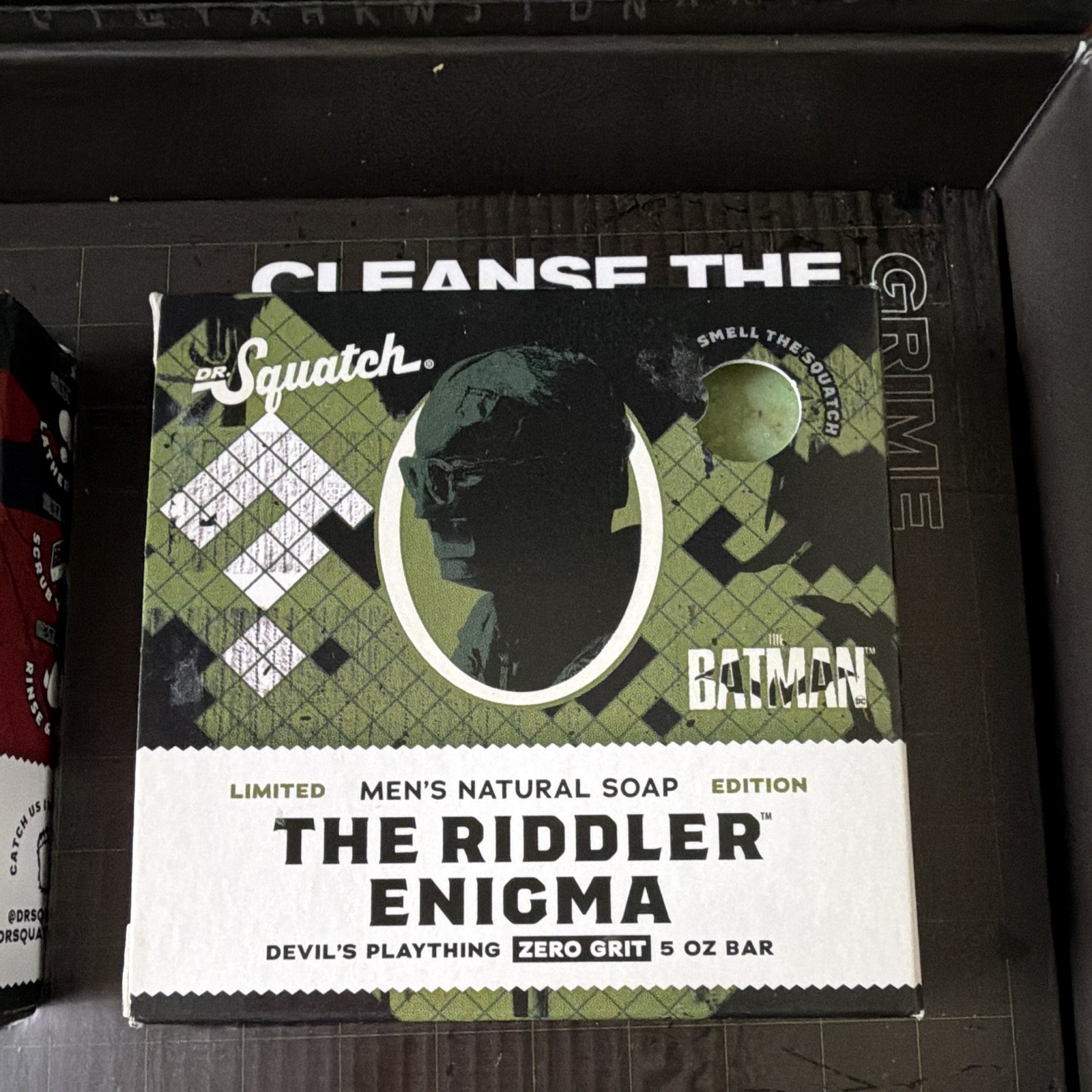Dr. Squatch Batman Limited Edition All Natural Soap Set Batman & Riddler 5 oz