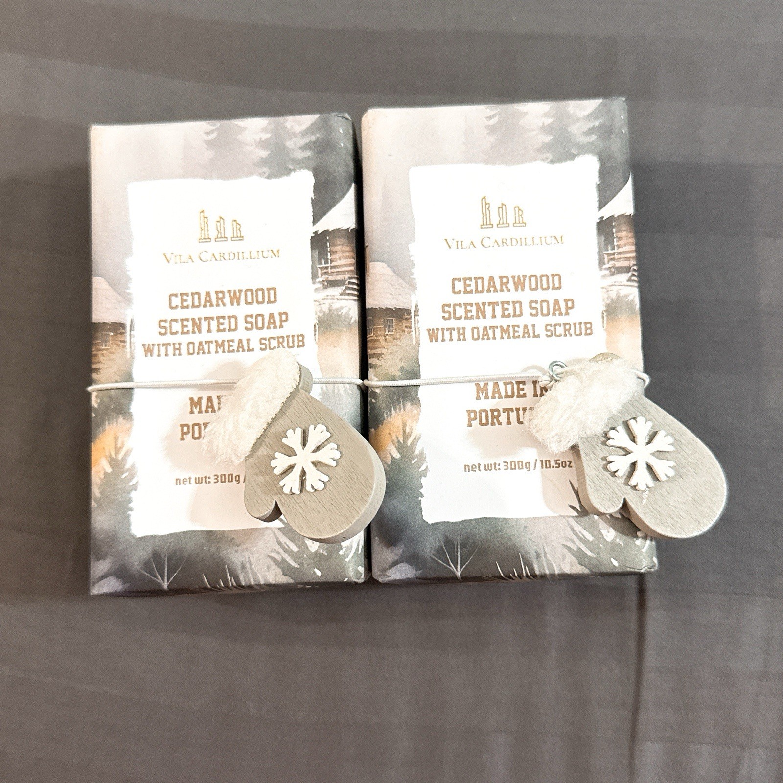 2X Vila Cardillium CEDARWOOD Scented Soap WITH oatmeal Scrub 300g/10.5oz