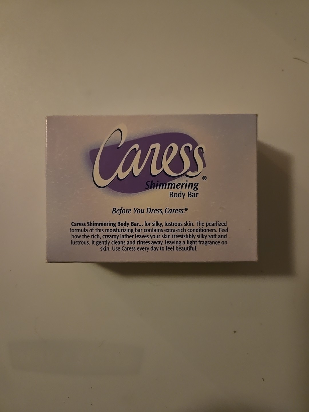 VTG Caress Shimmering Body Bar Silky Lustrous Skin Full Size 4.25 oz