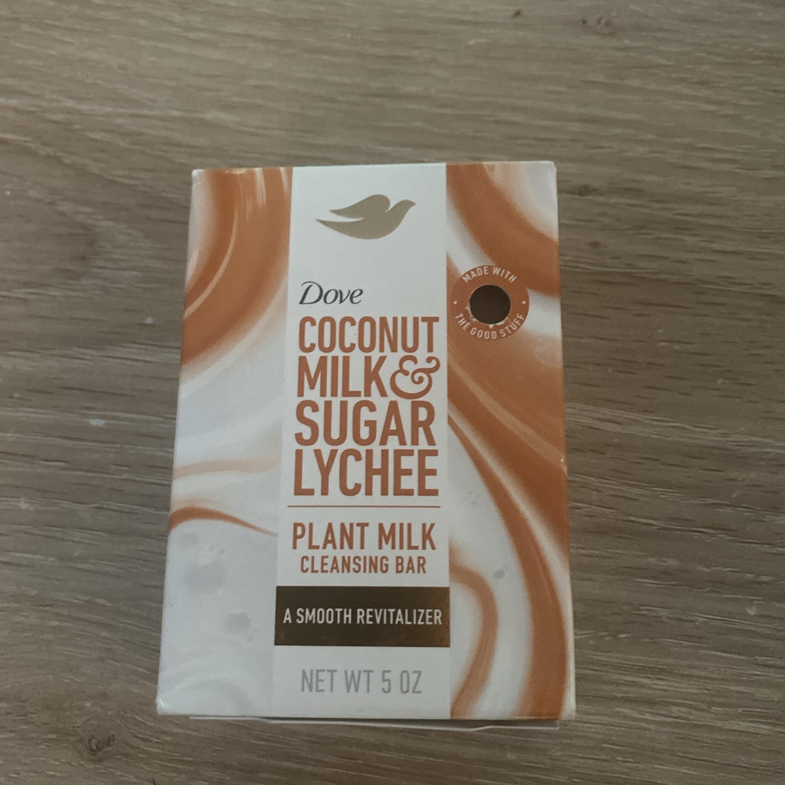 Dove Revitalizing Plant Milk Soap Bar Coconut Milk & Sugar Lychee 5 oz