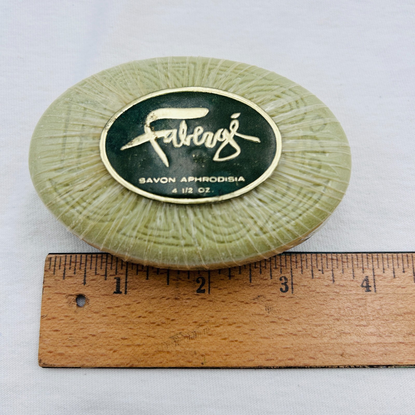 Vintage Faberge Aphrodisia Savon Soap With Travel Case 4.5 oz Vintage NIB SEALED