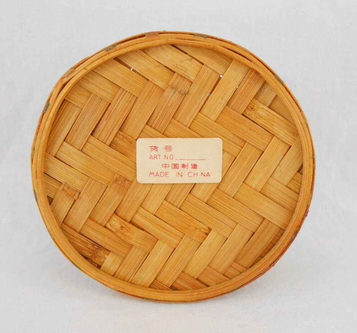 Lillian Vernon Lilac Vintage Luxury 3.5 oz Soap Bar in Wicker Basket New
