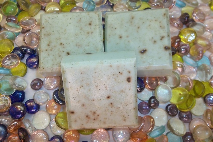 BUSINESS STARTER- 100 BARS OF GOAT’S MILK, SHEA, MANGO, COCOA BUTTER 4oz BARS