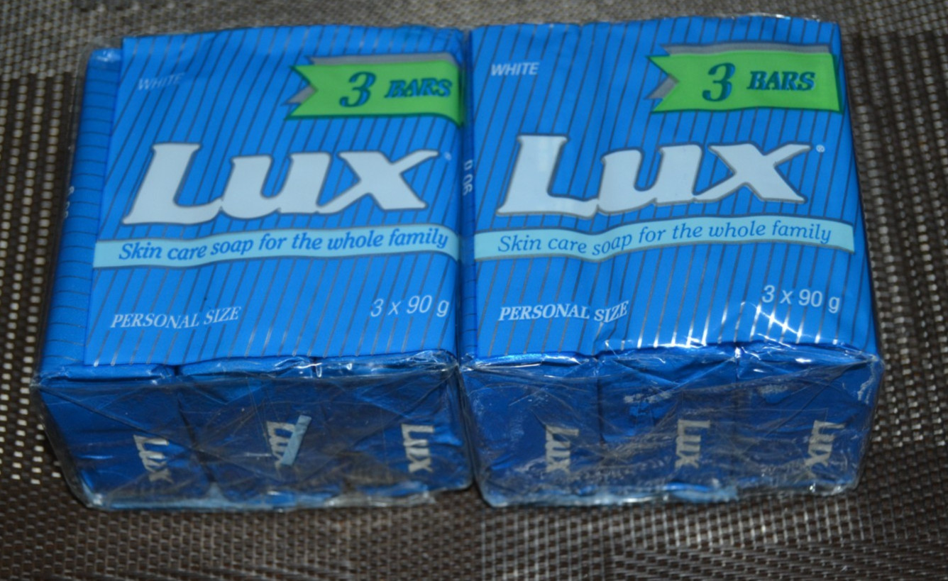 Vtg LUX Soap 90g 6 Bars White Unilever Canada Blue Stripe Paper Wrap NOS 2 x 3