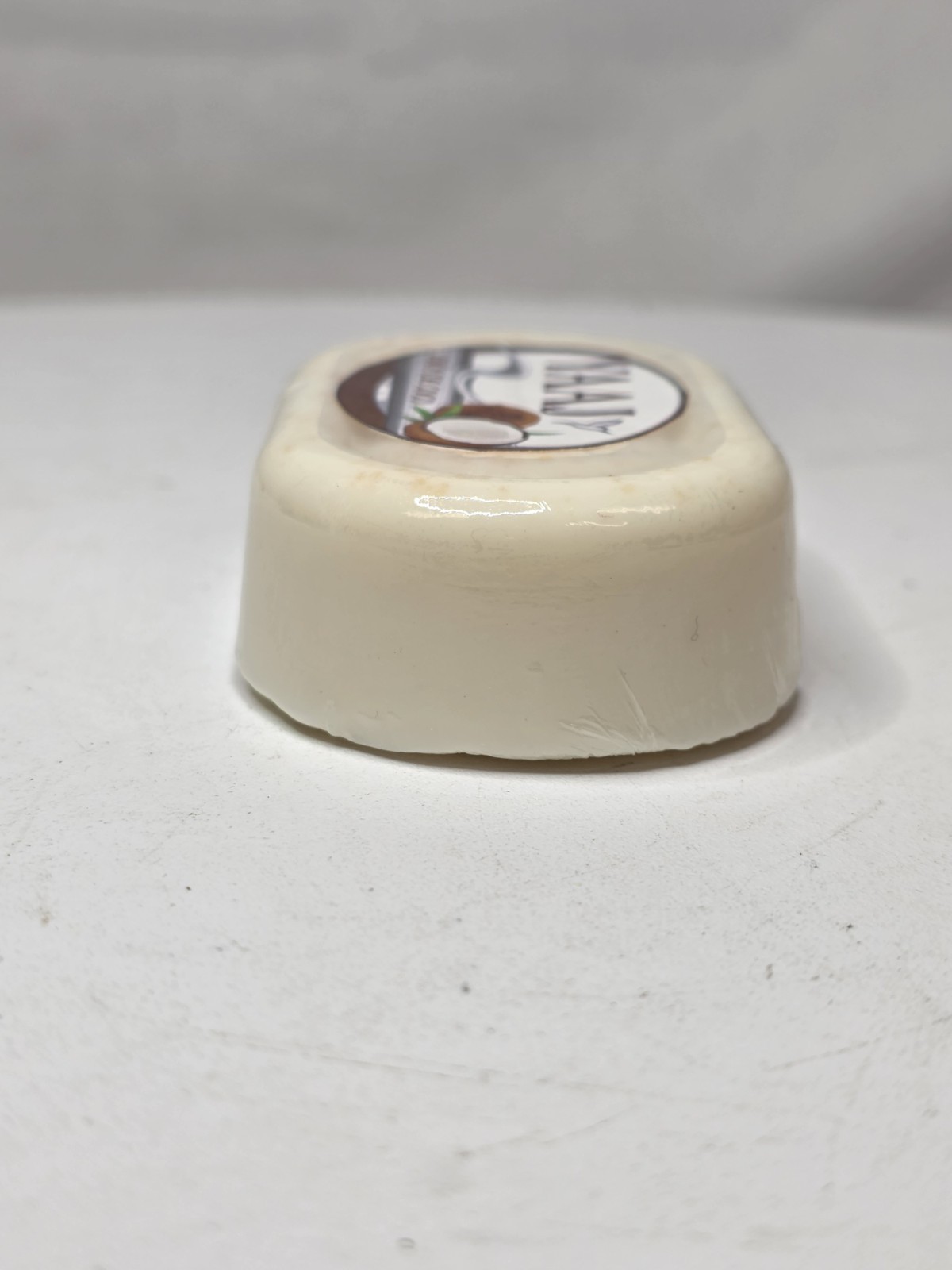 Artisanal Soap Bar Coconut Milk, 100% Natural Ingredients, Essential Oils YAAJ