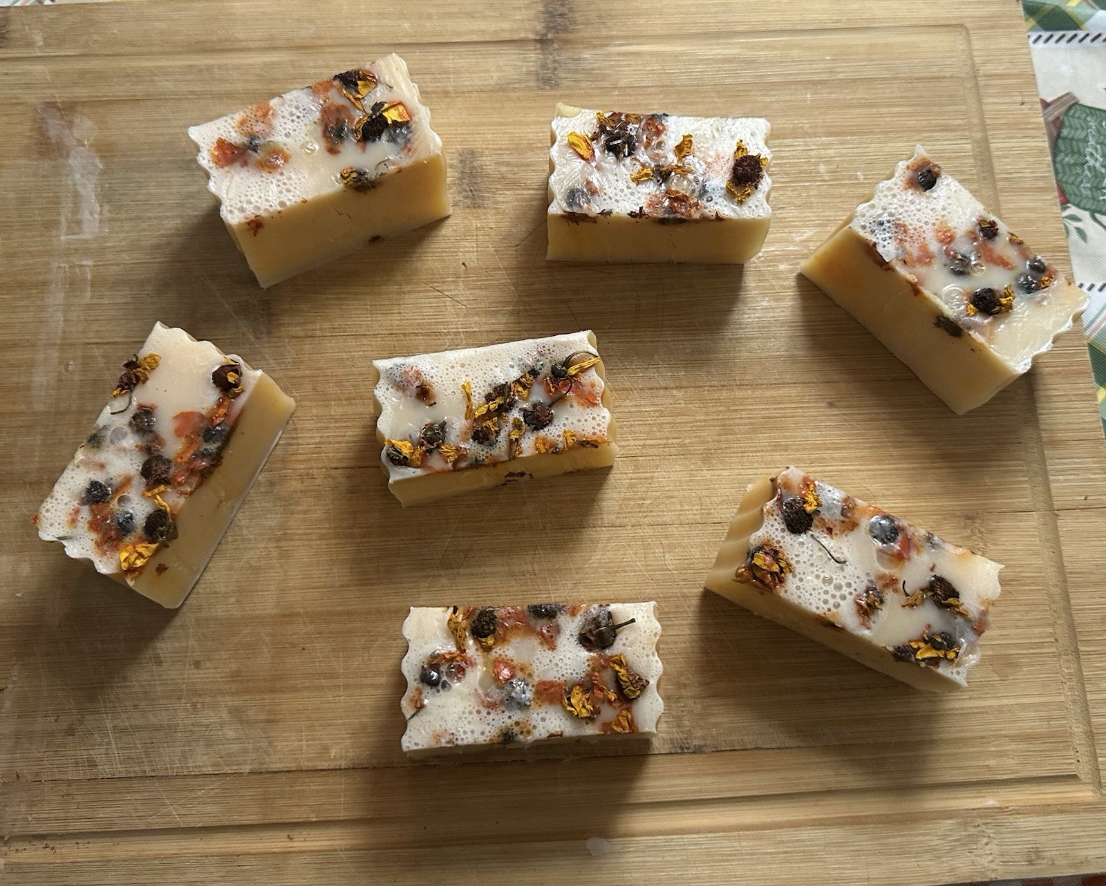 Dried Flowers Handmade Body & Hand Bar Soap oatmeal honey vitamin E