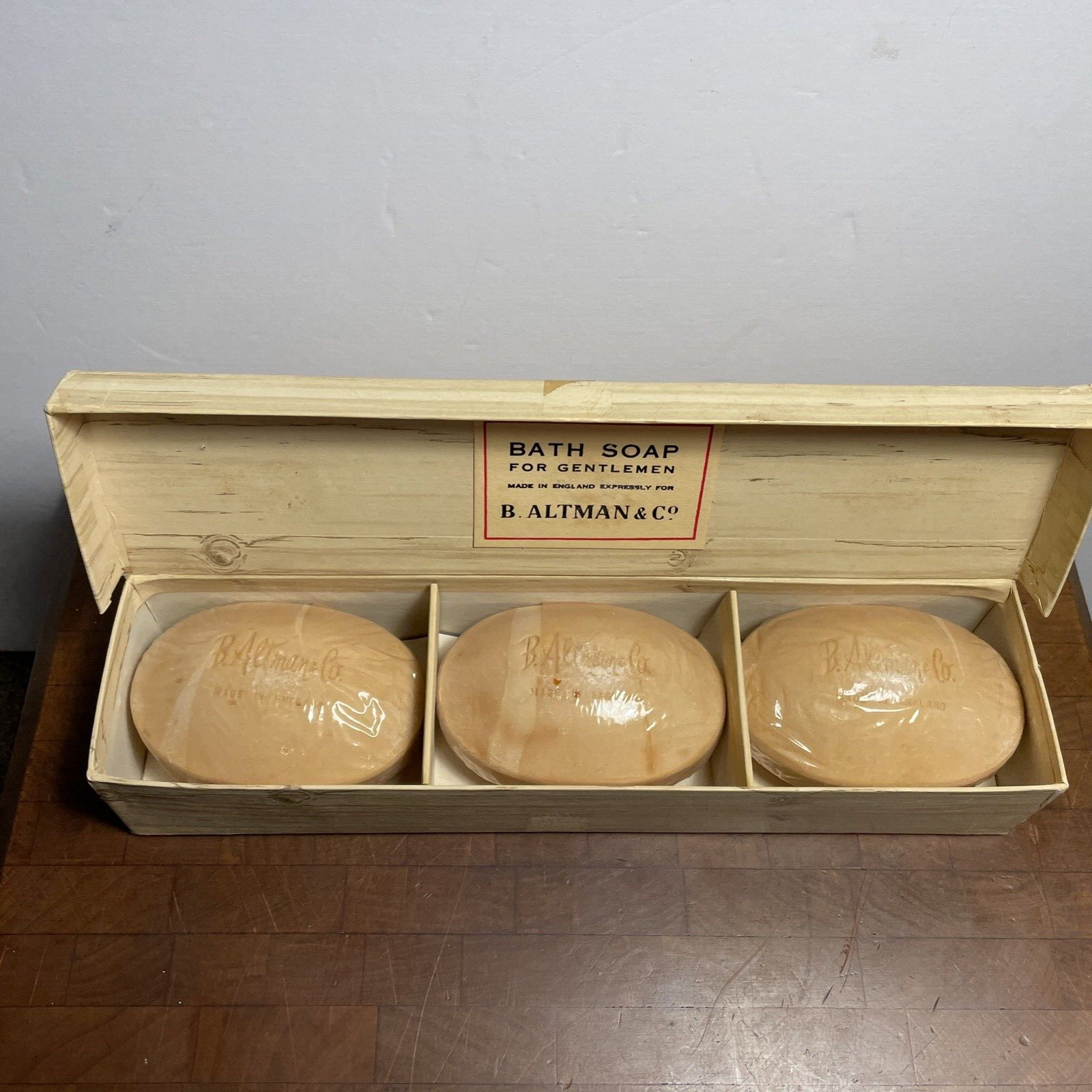 Bath Soap for Gentlemen England Gift Set 3 Large Bars B. Altman Co Discontinued