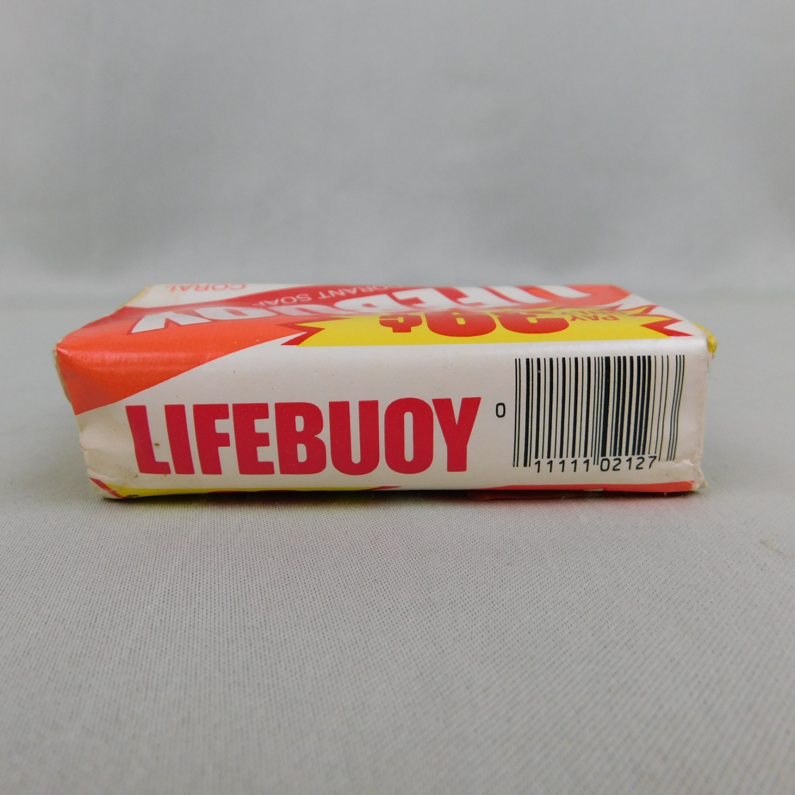Vintage NOS Lifebuoy Coral Deodorant Soap 4.75oz Bath Size #A312