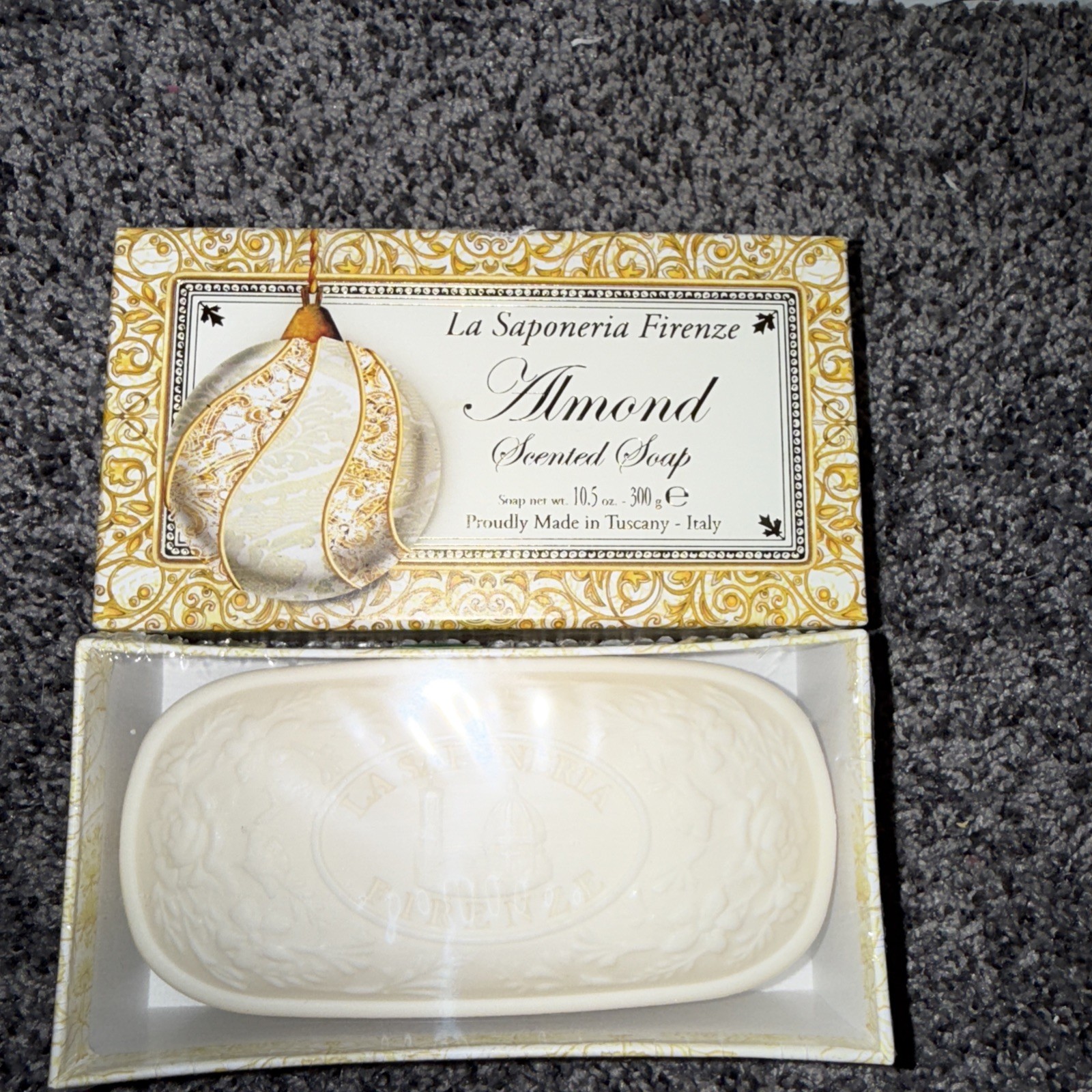 NIB SEALED La Saponeria Firenze Almond Scented Bar Soap 10.5 oz Made in Italy