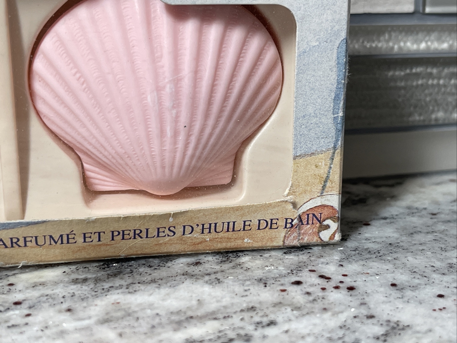DELAGAR Soap Shells Pearls Perfumed PINK Vintage NOS New B36