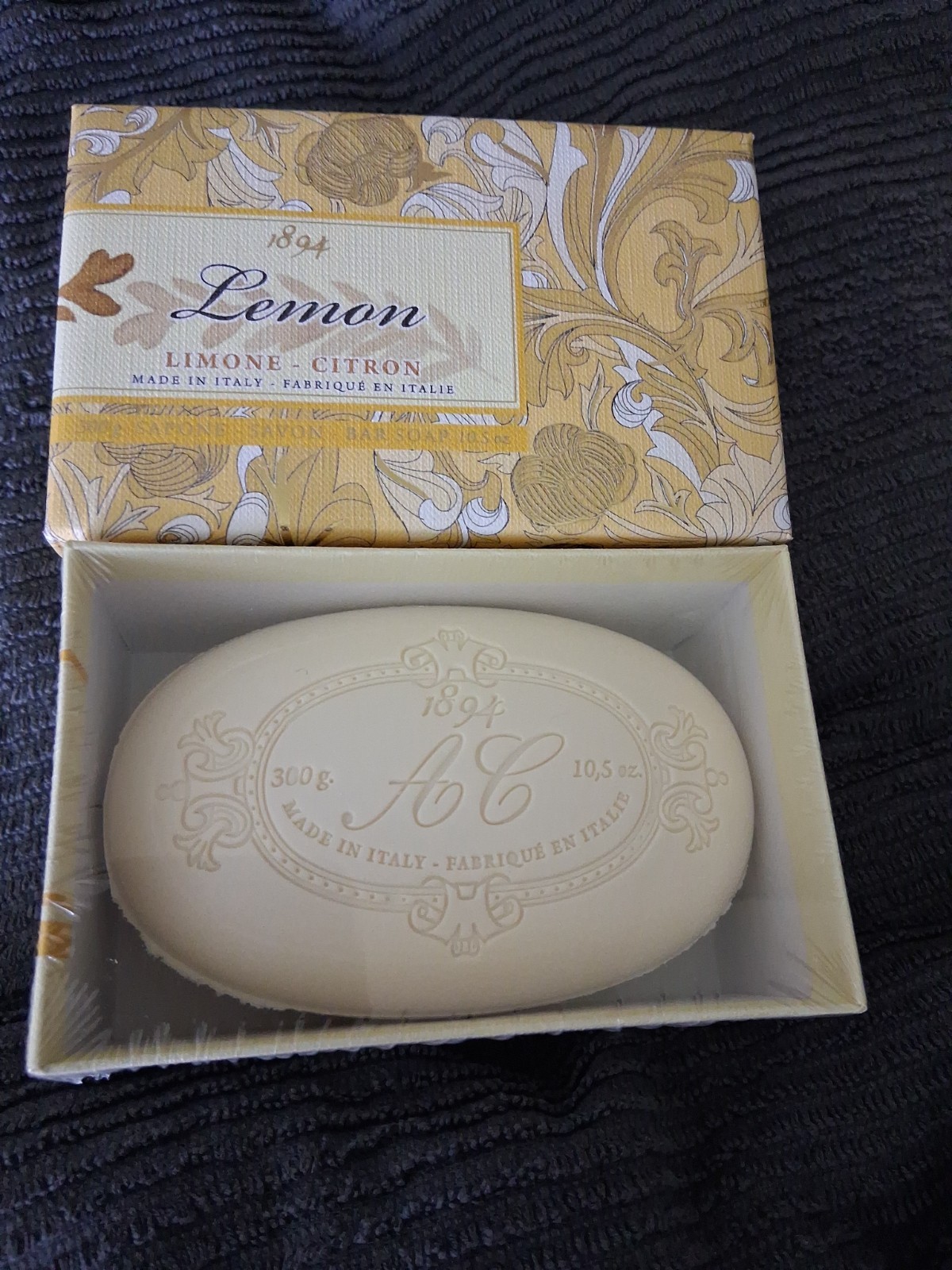 New Saponerie Mario Fissi SRL Lemon Fine Bar Soap In Box 10.5oz / 300g