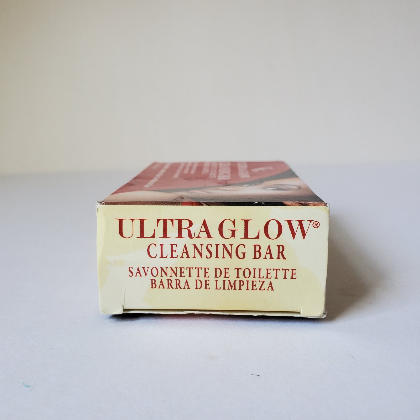 4 Bars Ultra Glow Cleansing Bar Soap With Aloe Vera UG 3.5 oz Each Lot Cleanser