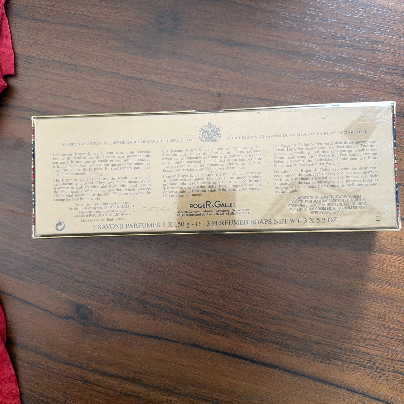 Roger & Gallet Sandal Wood Parfume Floral Body Bar Soap STILL IN PLASTIC