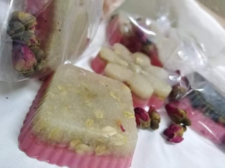 Handmade Natural Soap Bar – Organic Plant-Based Moisturizing Skin Care