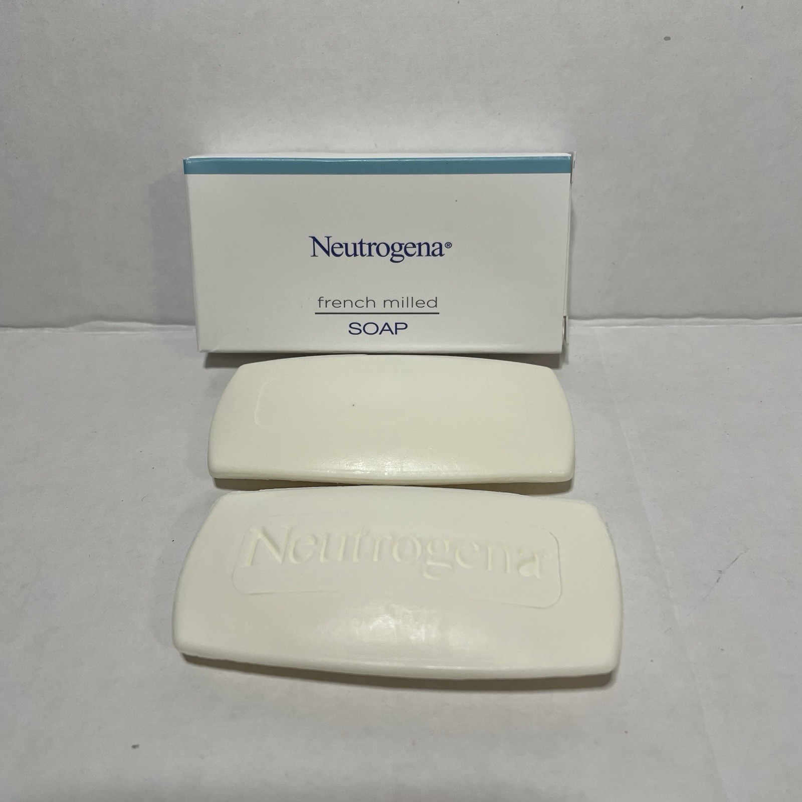 Neutrogena French Milled Soap Lot Of 8 White Travel Size Facial Bars, NIB
