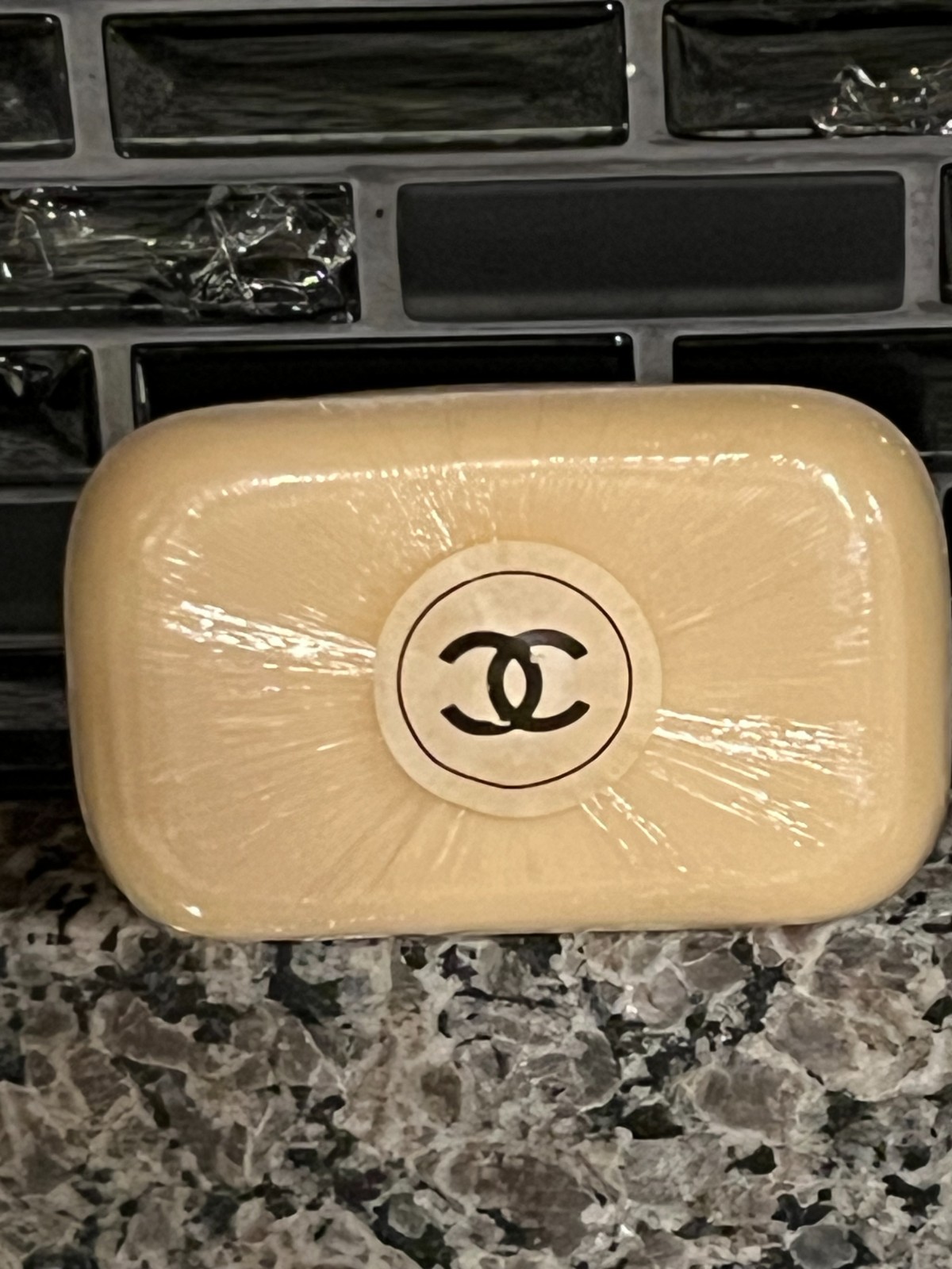 NEW RARE Vintage CHANEL N°5 Eau de Toilette 19ml & Savon 75g