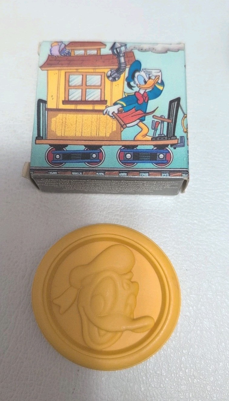 Mickey and Friends 4 Set Train Soap 1oz Avon Punch Out Boxes 1990 NOS