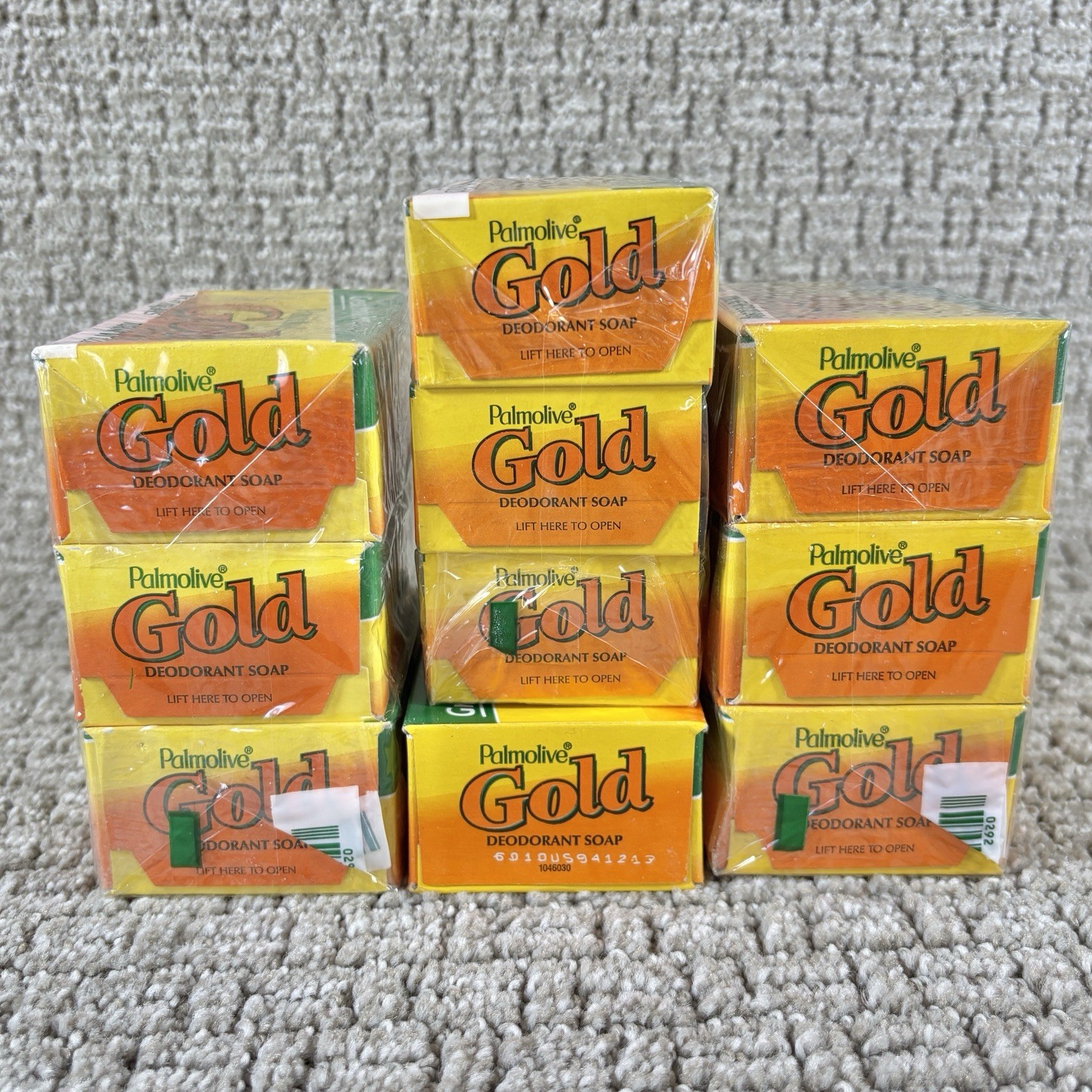 New Sealed Lot Of 10 Vintage Palmolive GOLD Deodorant Bar Soap 4 & 3.2 oz NOS