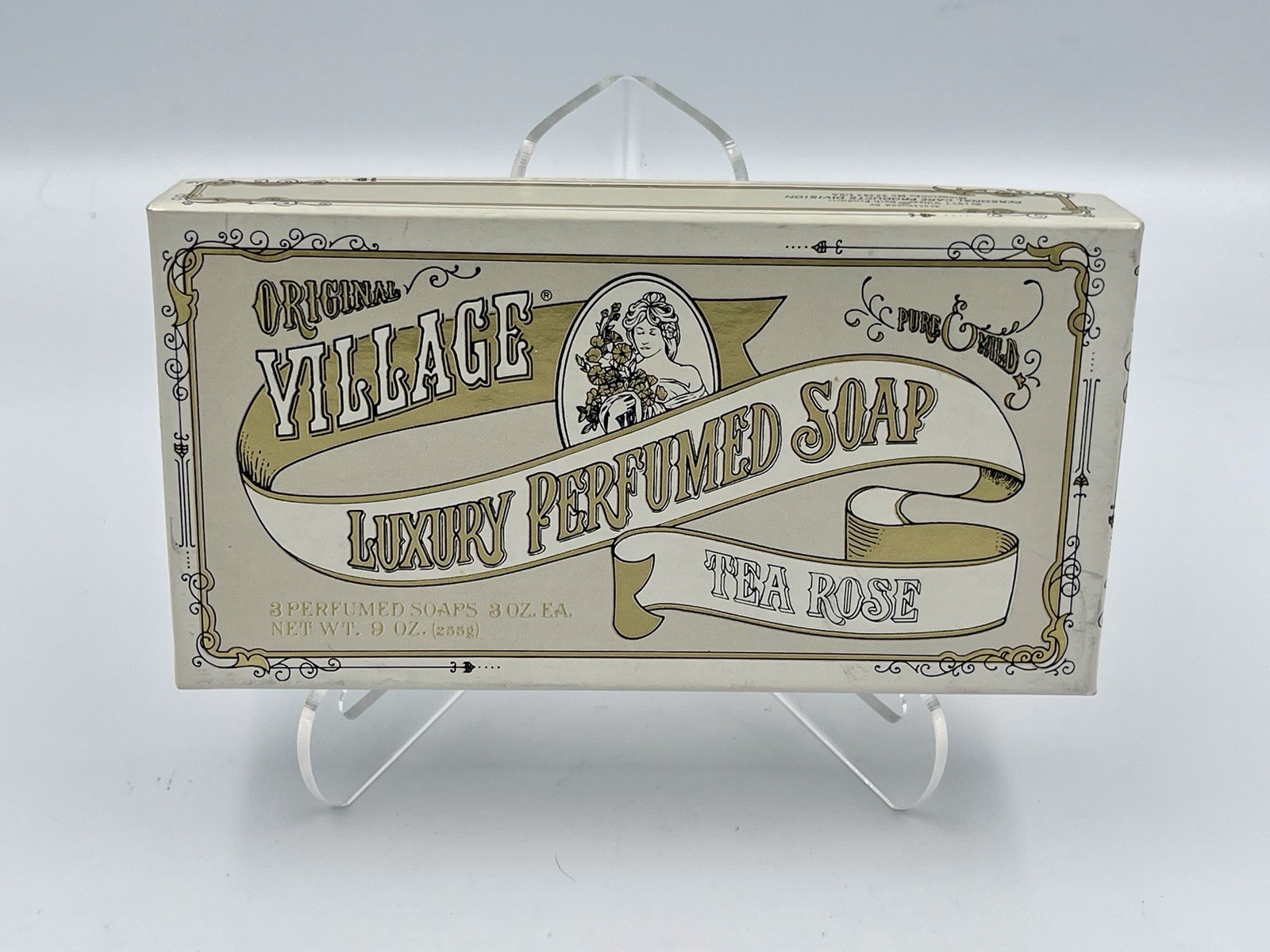 Village Tea Rose Luxury Perfumed Soap Set – 3 Bars – 1977 Vintage NOS Boxed
