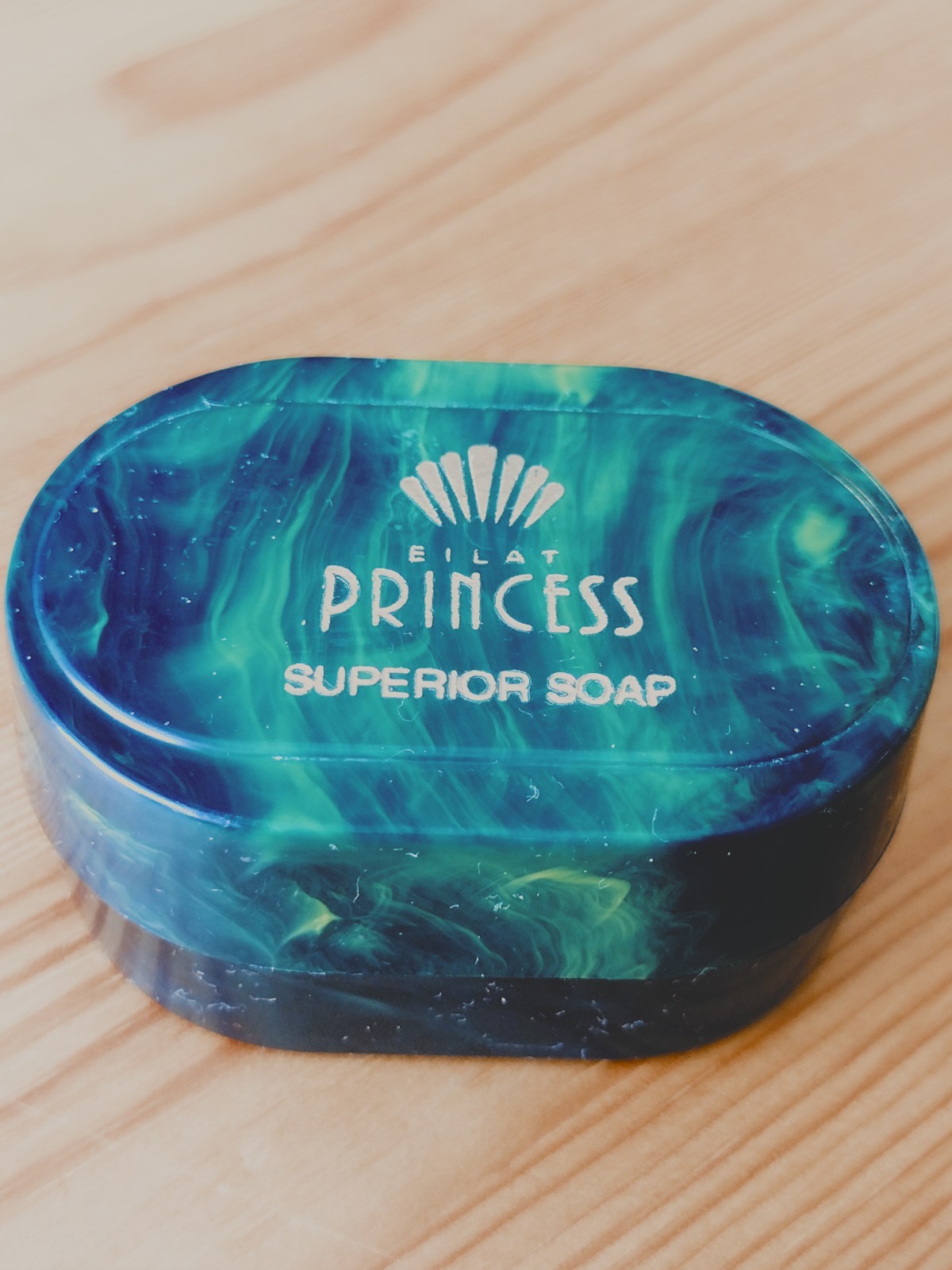✨🎧 vintage EARBUD HEADPHONES SOAP TRAVEL CASE Israel EILAT 🏨🧼 HOTEL SOAP ysl