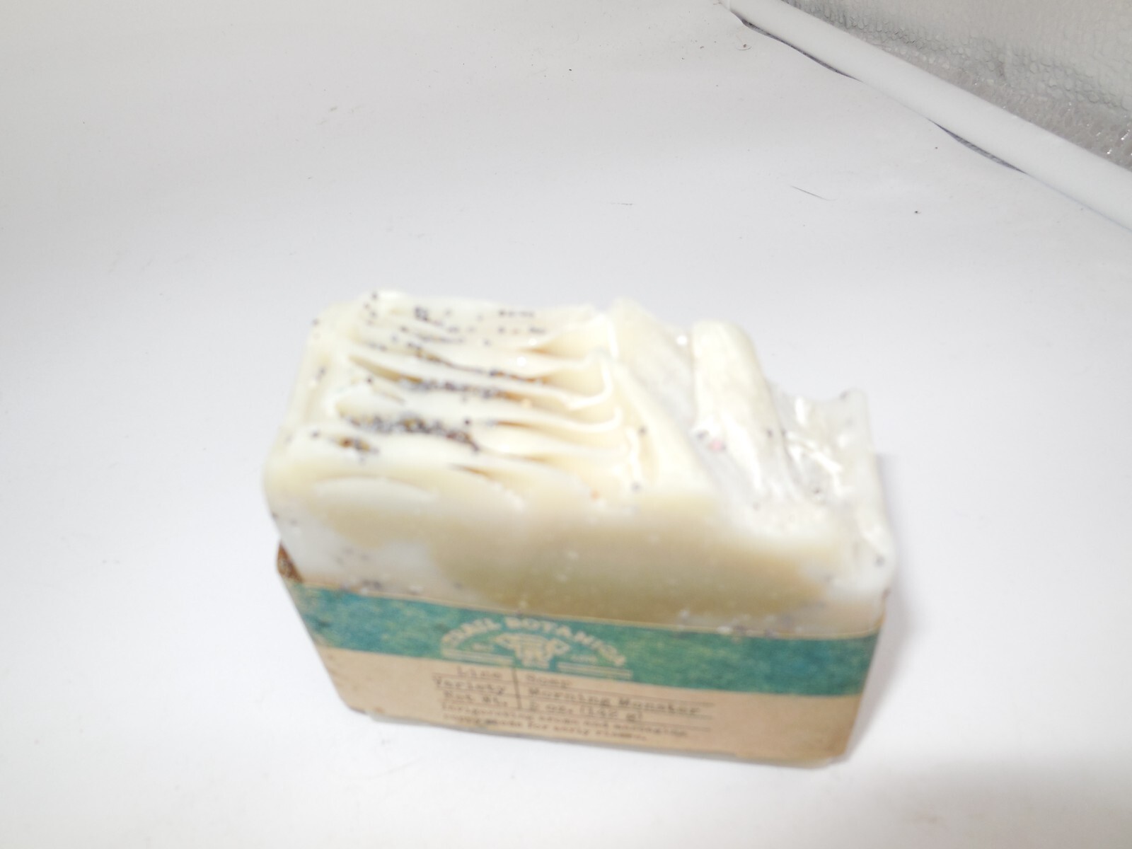 R1 Trail Botanica Morning Monster 5oz Bar with poppy seeds Soap