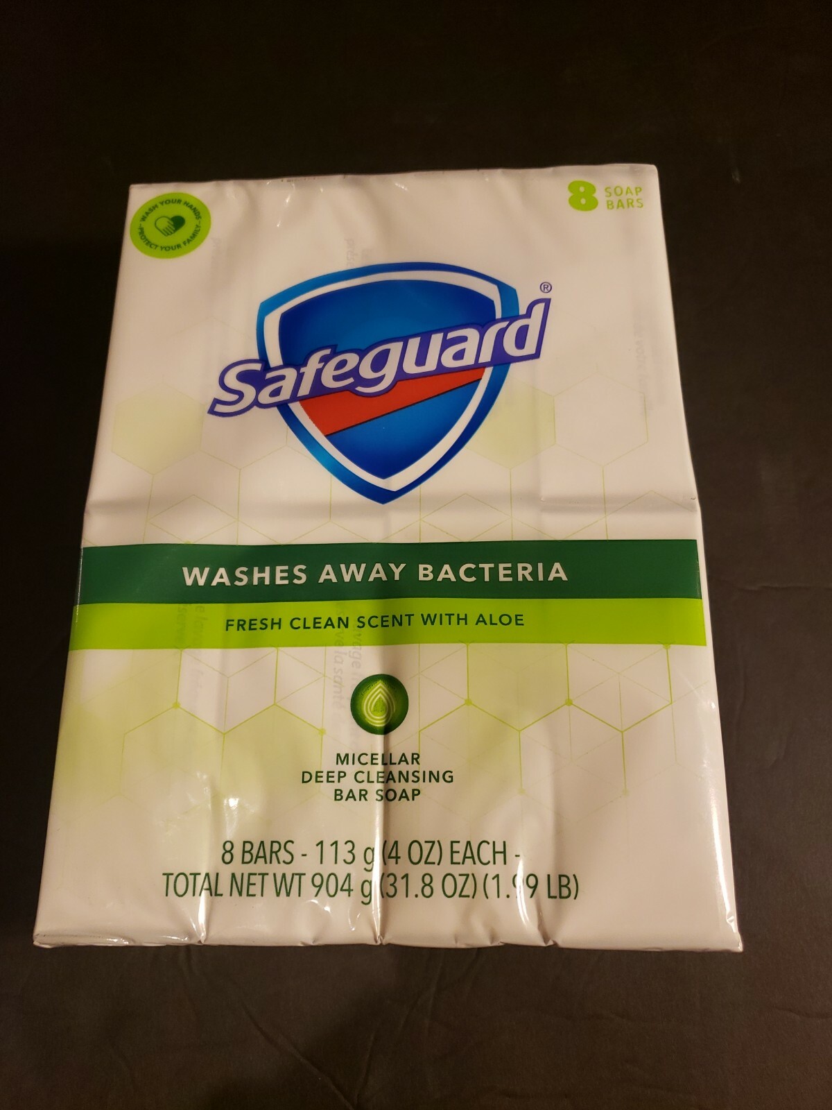 New Safeguard Bar Soap 8 Bars 4 oz. White Fresh Clean Scent with Aloe