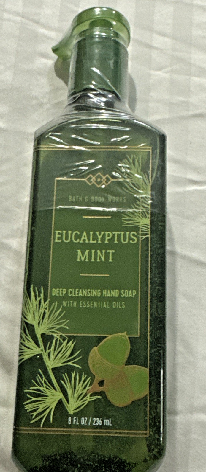 Bath & BodyWorks Soaps W/Essential Oils Eucalyptus Mint