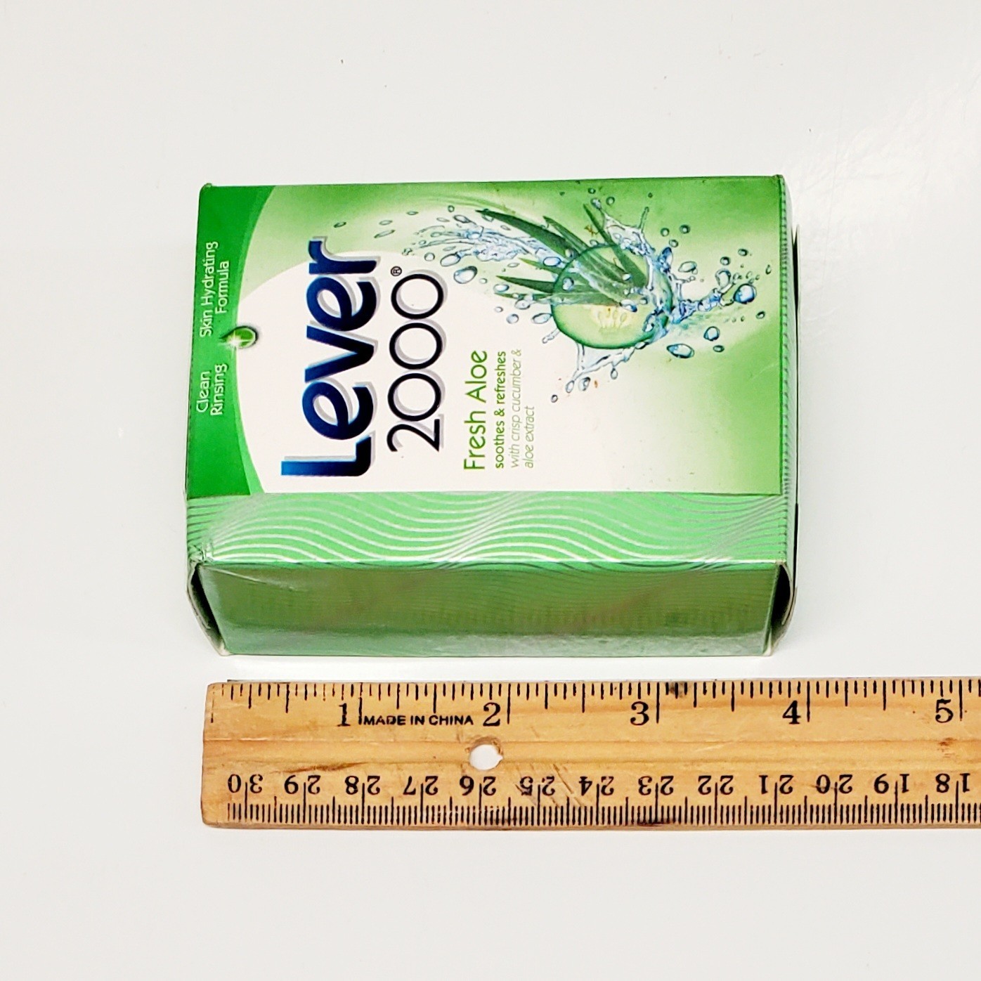 Lot Of 8 Bars Of Lever 2000 Fresh Aloe & Cucumber Soap- Hydrating- New Old Stock