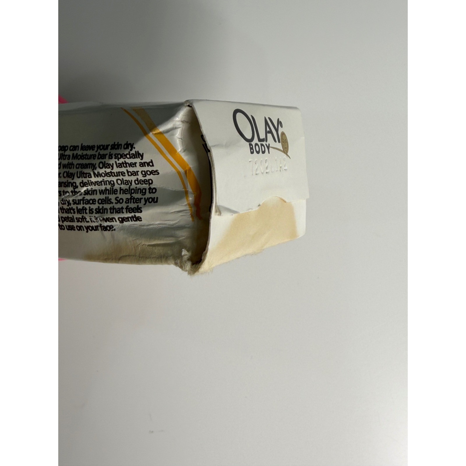 Olay Body Ultra Moisture Bar Soap with Shea Butter 4.25oz White Moisturizing Bar