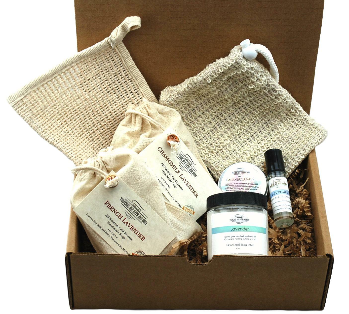 Lavender Lovers Gift Box, A great self care gift, premium products.