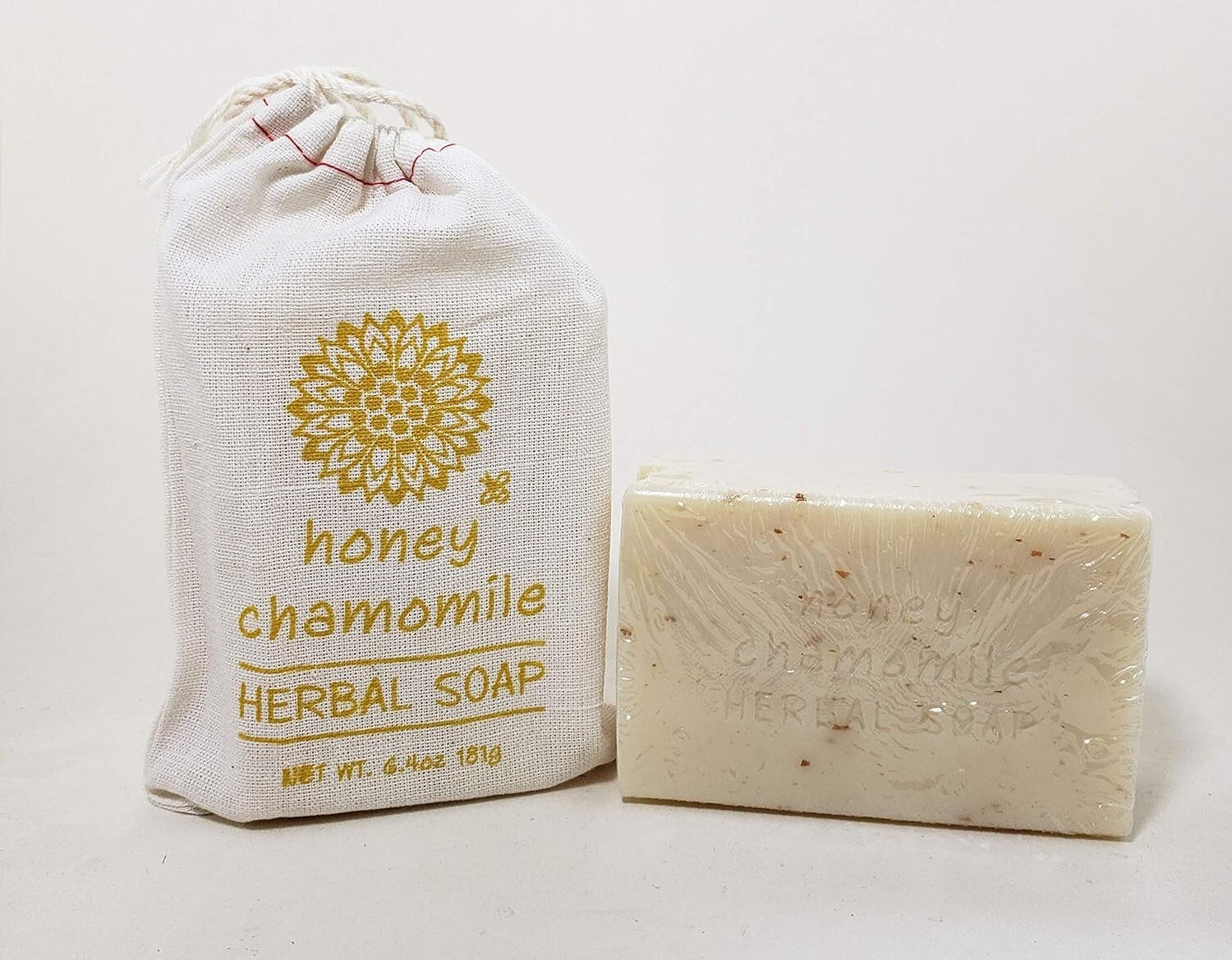 Greenwich Bay 6.4oz Sack Soap, Chamomile Honey (R5M091)