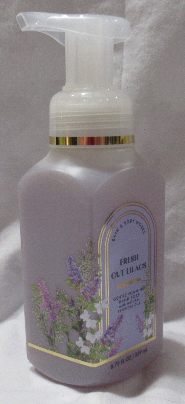 Bath & Body Works Gentle Foaming Hand Soap Set Lot of 2 FRESH CUT LILACS