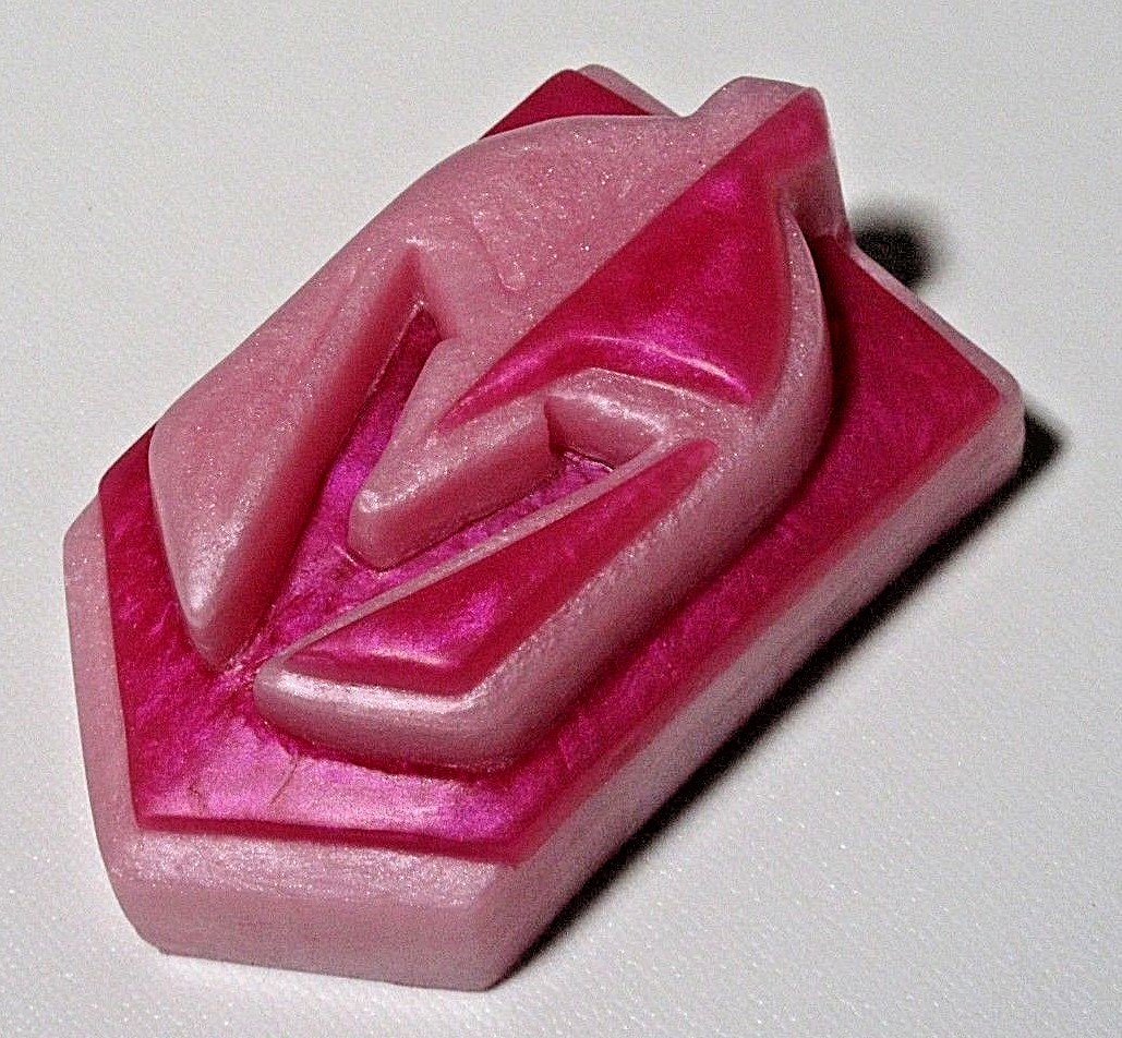 Go Knights Go in brilliant pinks & a tulip, honeysuckle, tangerine scent hockey