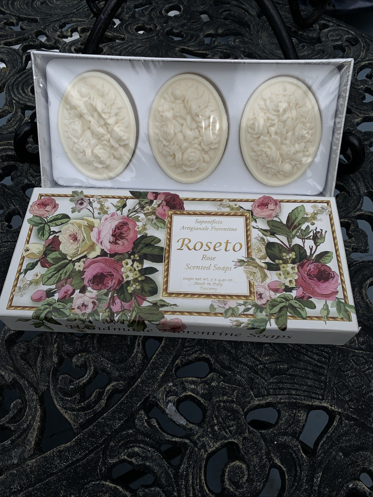 Saponificio Artigianale Fiorentino Rose Scented Soaps 3-Pack – 4.40 oz Each