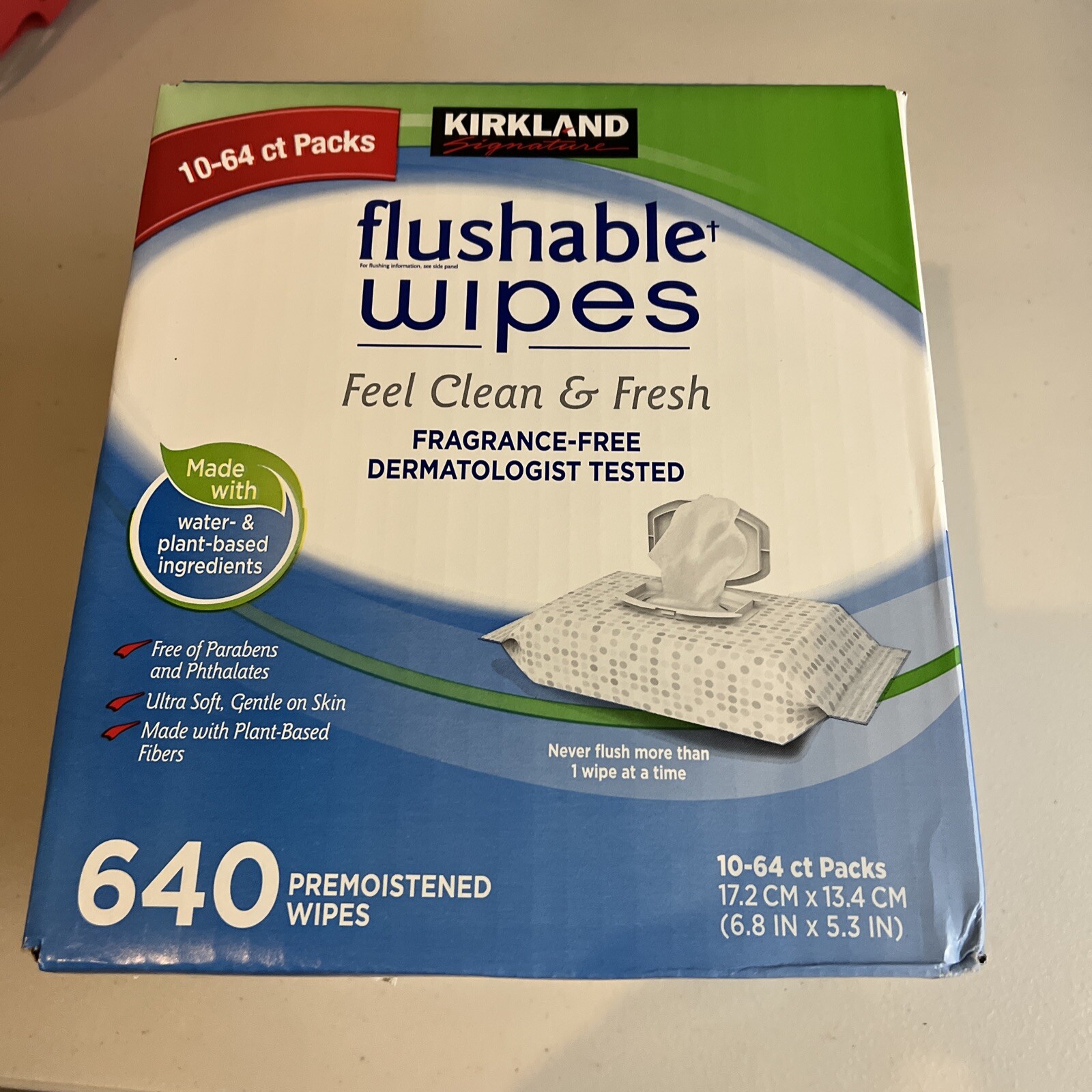 Fresh Kirkland Signature Moist Flushable Wipes – Unscented, 640 Wipes, Cleans
