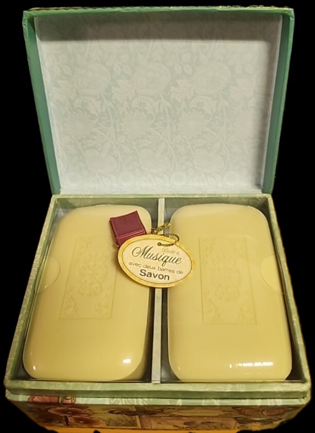 DECORATIVE MUSIC BOX SWAN LAKE 2 BARS ROSE SOAP PUNCH STUDIO FREE SHIPPING USA
