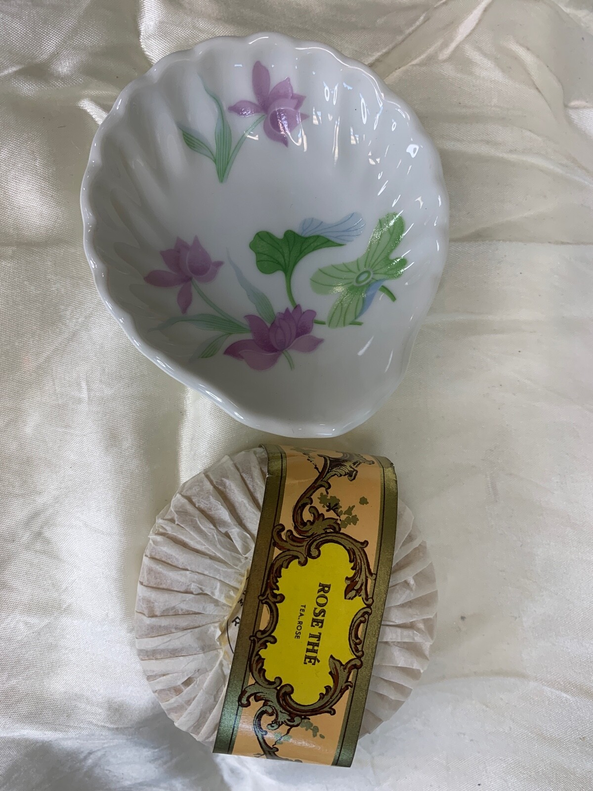 Roger&Gallet Rose Thé 90g Soap (new with box)