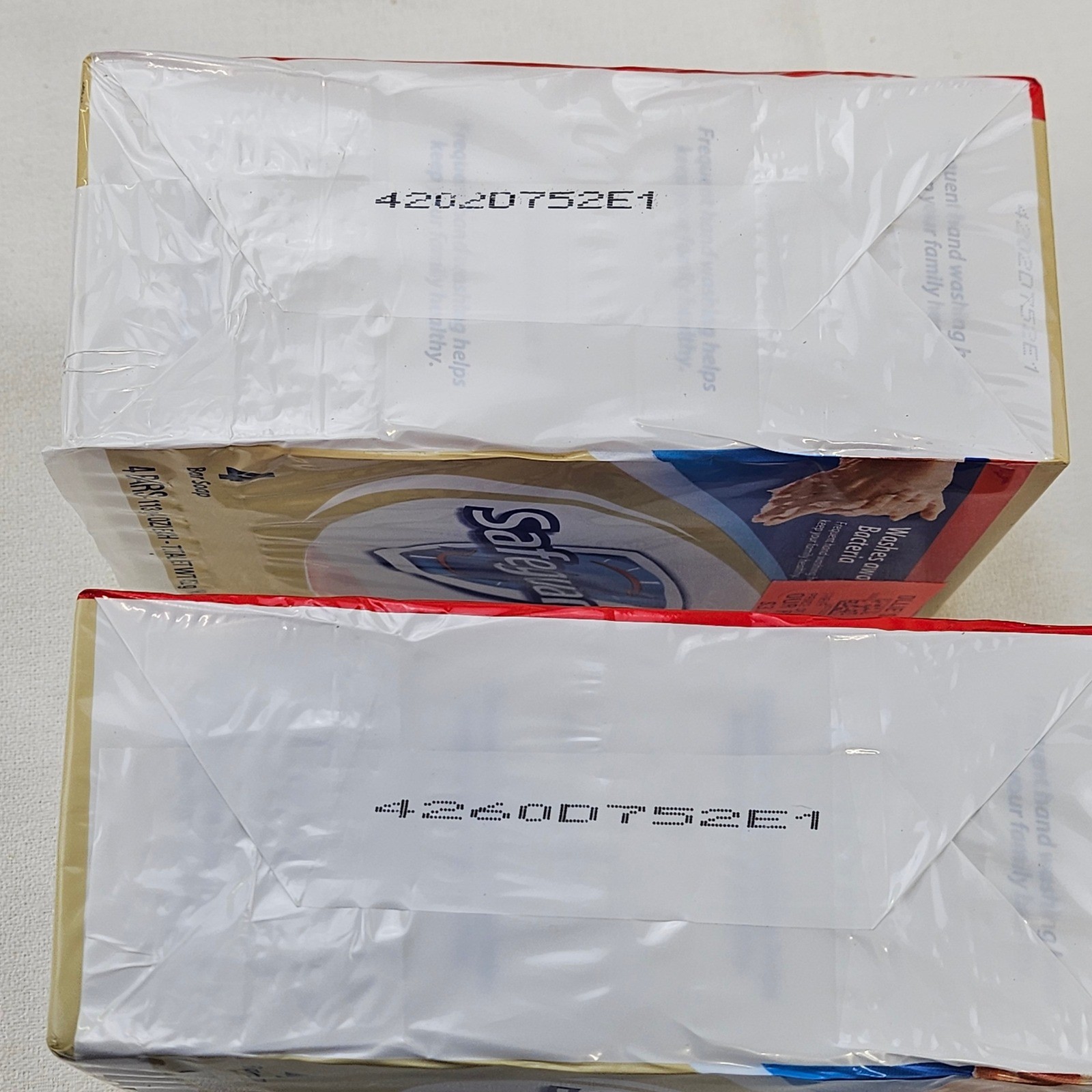Safeguard Antibacterial Bar Soap Beige 4 oz 8 Bars Total Two 4-Packs NEW