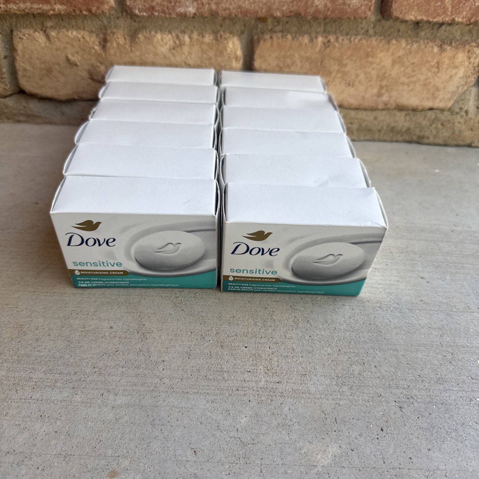 Dove Sensitive Skin Beauty Bar 12 Bars Fragrance-Free Hypoallergenic Moisturize