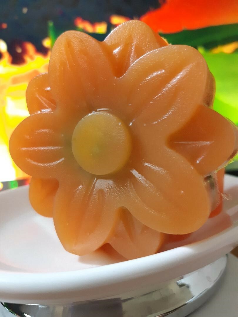 Papaya and Aloe Vera Organic Antiaging, Antioxidant Handmade Soap 3.5oz