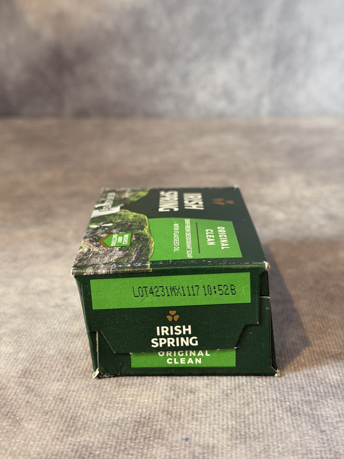 Irish Spring Original Clean 12HR Fresh Deodorant Soap 4 Oz (113g)