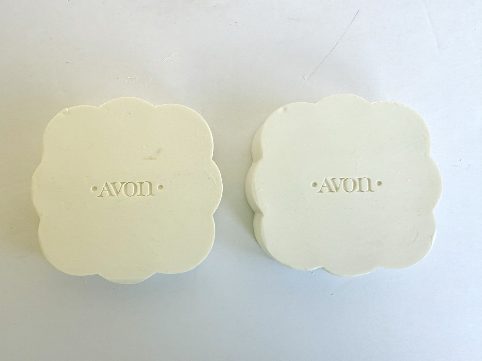 Vintage Avon Soaps Lot – Nesting Heart love Soaps & 2 Garden Floral Soaps – NEW