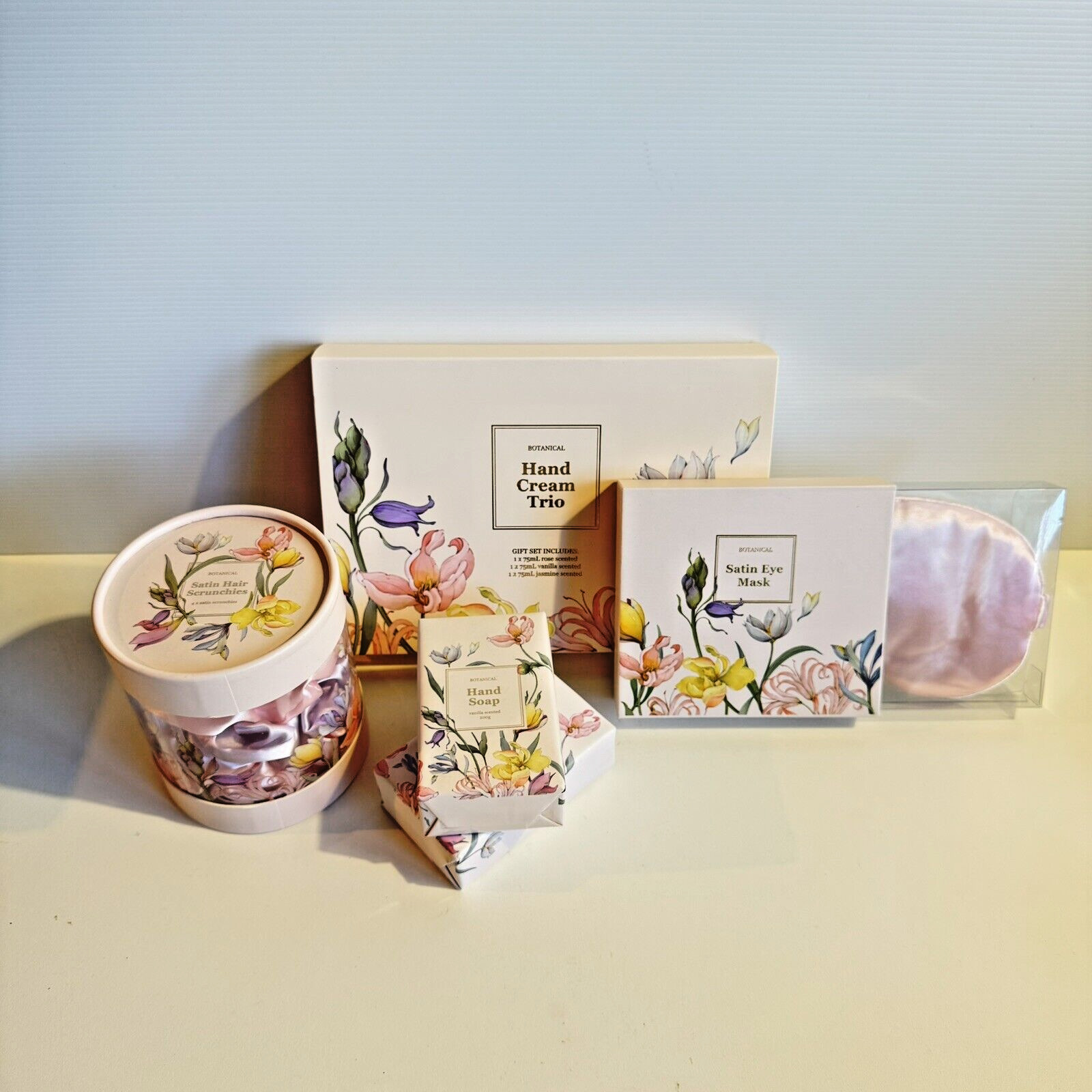 Mothers Day Pamper Gift Vanilla Bar Soap x2 Scrunchies Satin Eye Mask Hand Cream