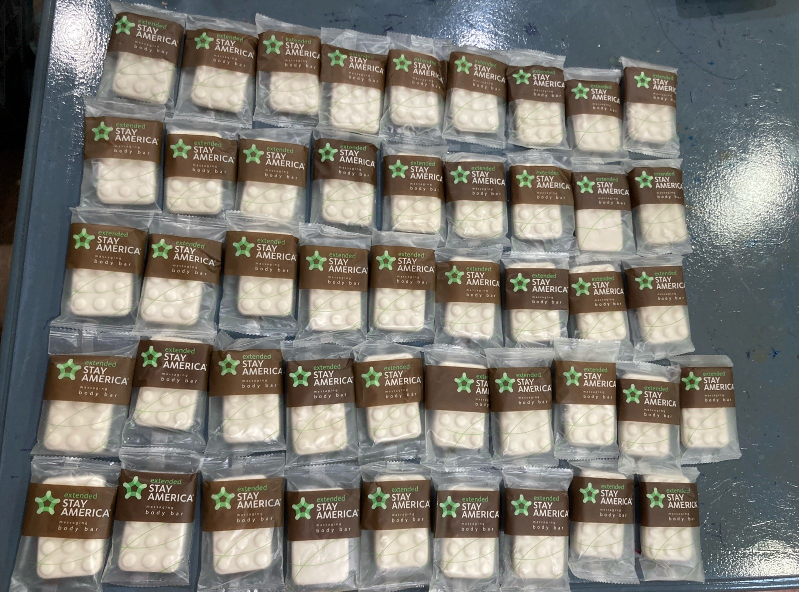 Lot of 46 Extended Stay Hotel White Tea 1.5 Oz Massaging Body Soap