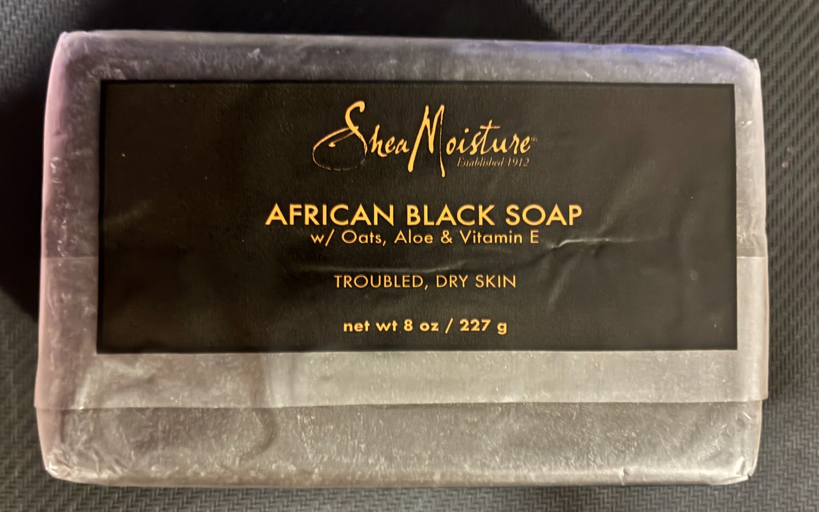 SheaMoisture African Black Bar Soap – Moisturizing – Calm & Clearing – 8oz