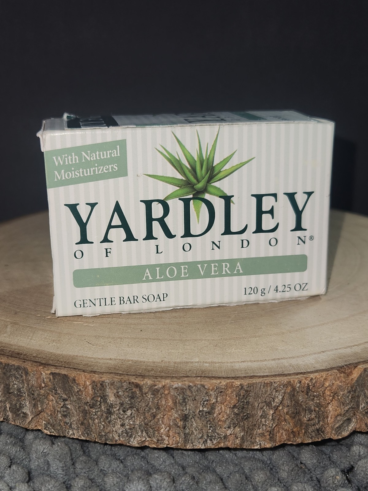 Yardley of London Vintage Aloe Vera 4.25 Oz Bar Soap Moisturizer~Discontinued